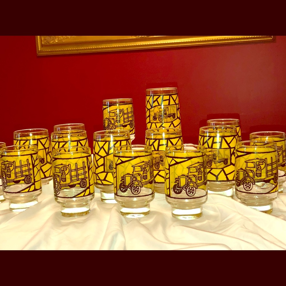 Vintage tea and water glasses